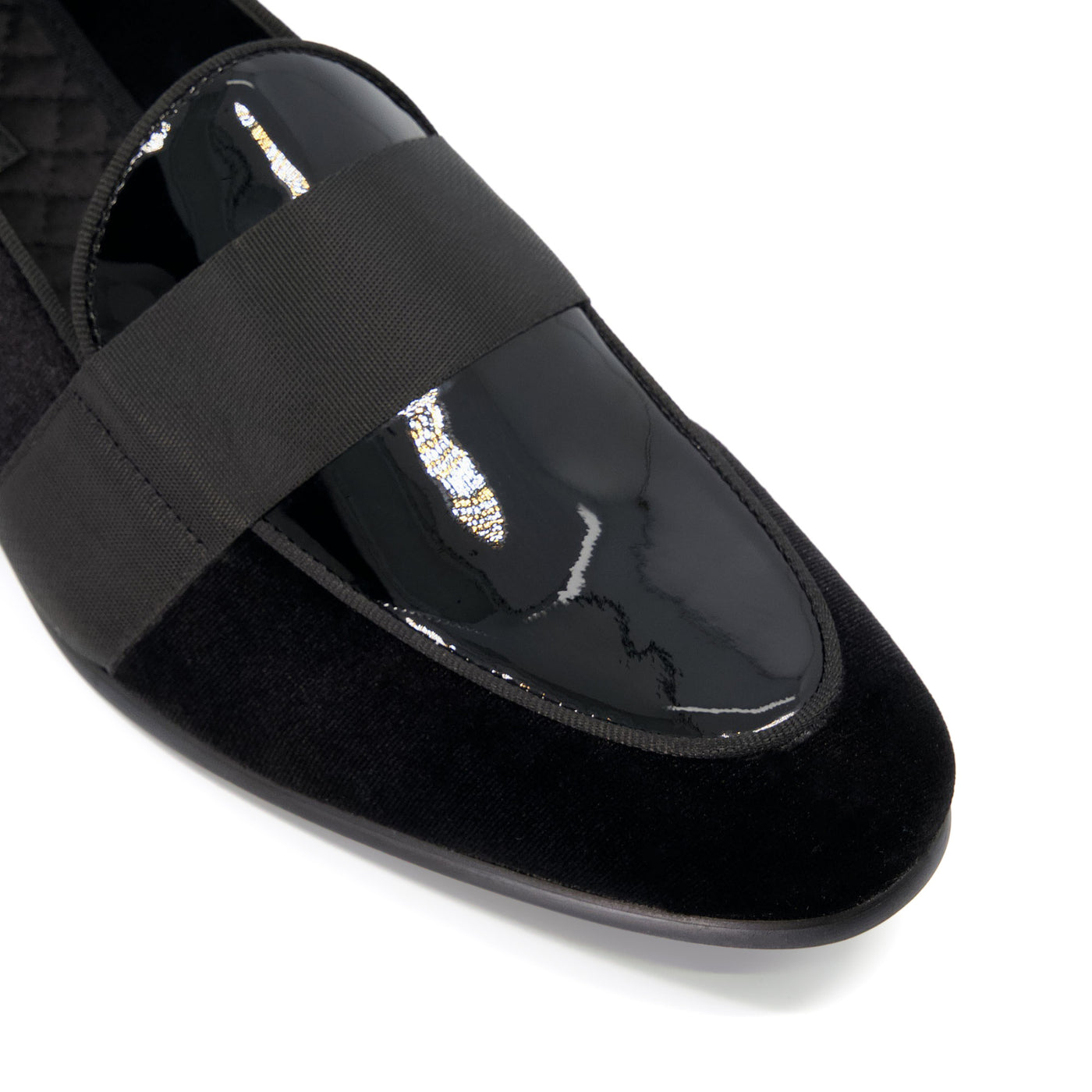 STEPPING - BLACK